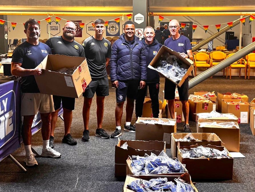 Wigan kit giveaway